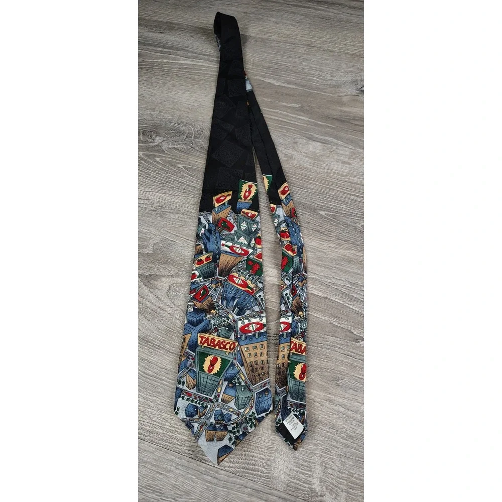 Tabasco Hot Sauce Neck Tie Imported Silk USA Made 56 x‎ 4 City Cars Road